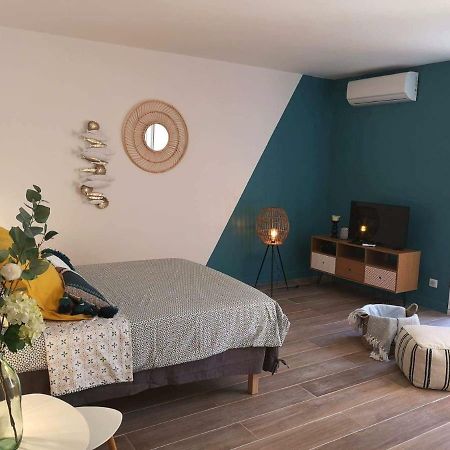 Grand Studio 35M2 Centre Ville LʼÎle-Rousse المظهر الخارجي الصورة