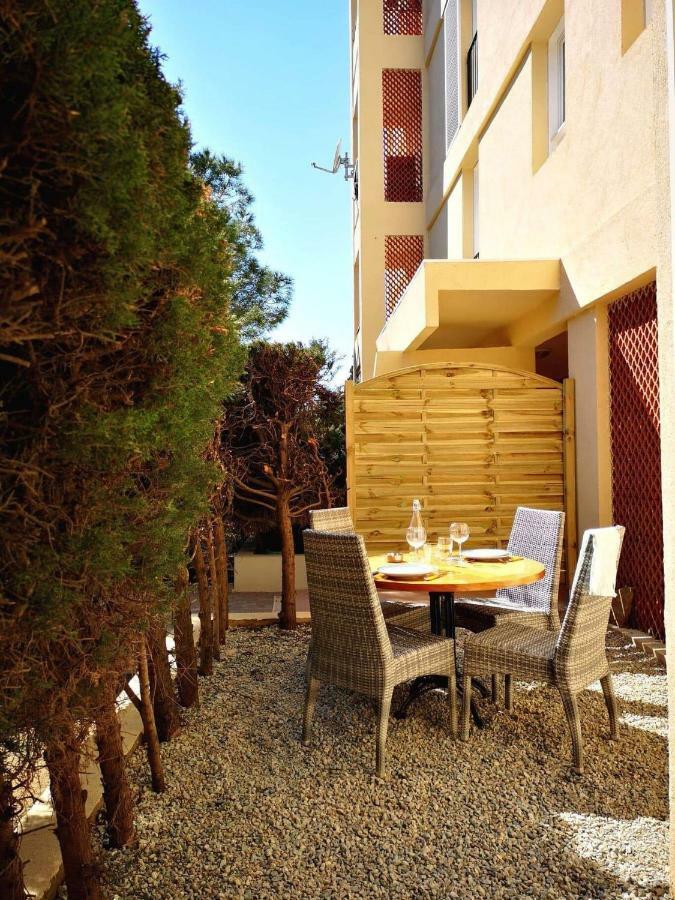 Grand Studio 35M2 Centre Ville LʼÎle-Rousse المظهر الخارجي الصورة